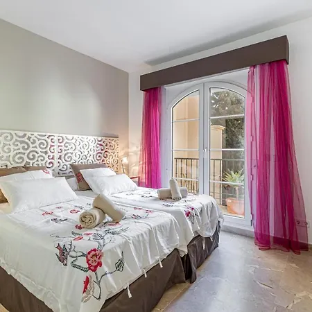 Penthouse For Rent Puerto Marbella