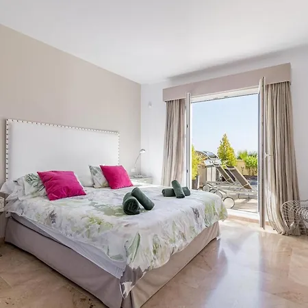Penthouse For Rent Puerto Marbella